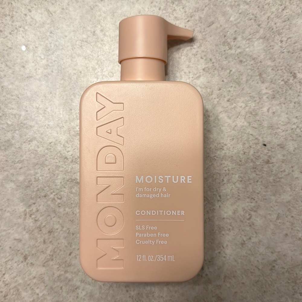 moisture Monday conditioner
